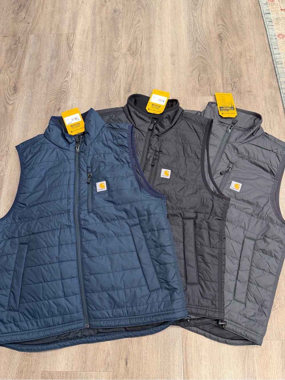 Carhartt Quilted Vest Set in Navy and Charcoal Gray NWT